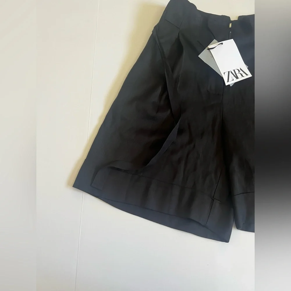 NWT Zara Black High Waist Paper Bag Shorts SZ XS 🖤 - Picture 3 of 10
